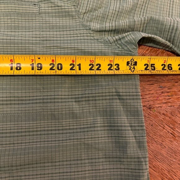 5.11 Tactical Ellis Sz Large Steam Green Gray Stripe Pockets Snaps Short Sleeve - Picture 5 of 7